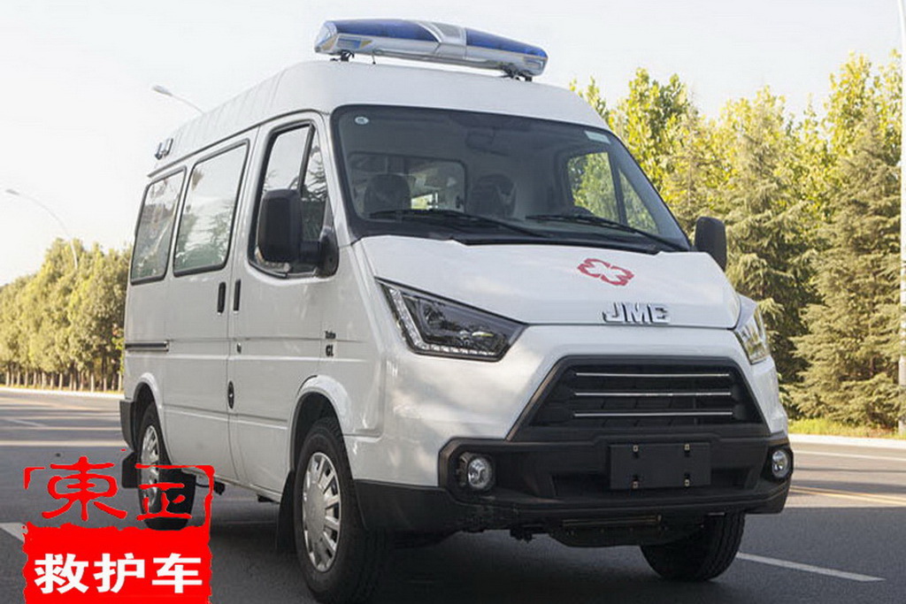 江铃特顺短轴中顶救护车（柴油版）车型简介